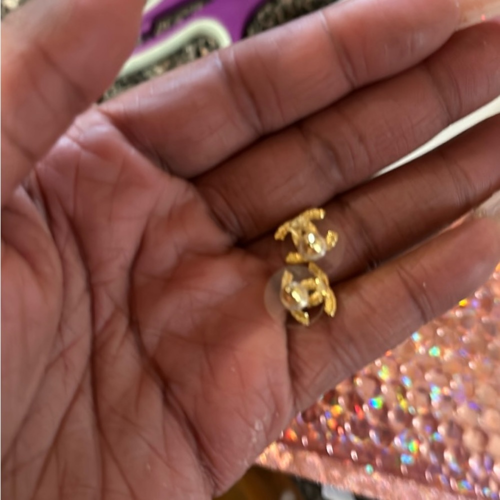 Amber - Picture 13 of 17